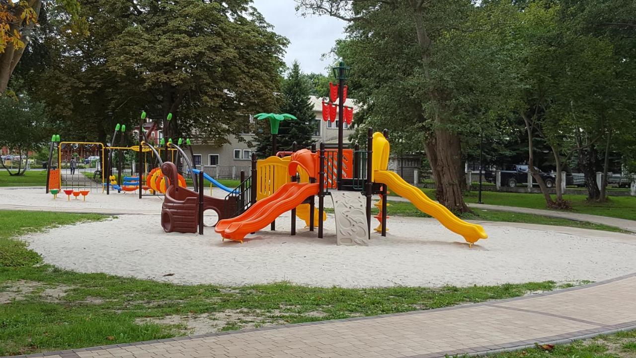 Dom Wczasowy Alka Dziwnów Exteriér fotografie