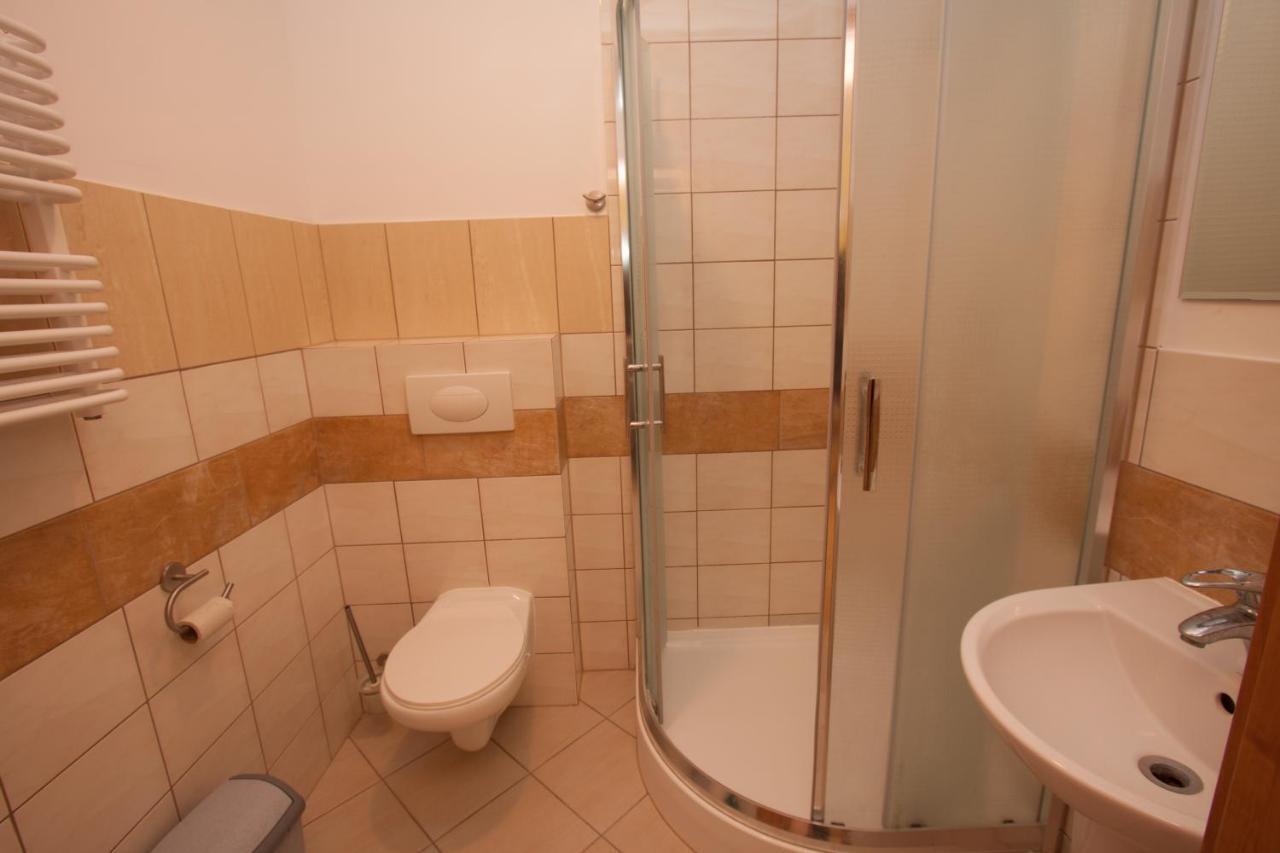 Dom Wczasowy Alka Dziwnów Exteriér fotografie